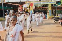 Ratha Kalasharohana (Picture Courtesy Shri Dinesh Karkal)